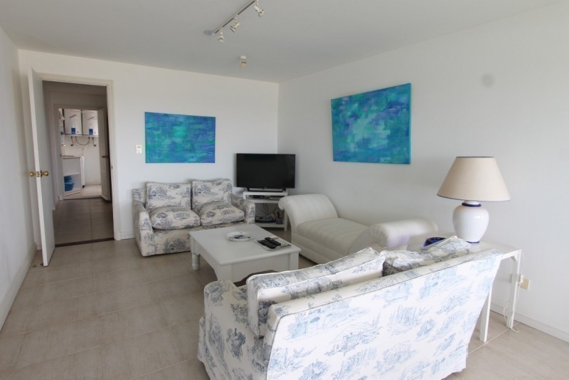 Departamento con Terraza propia en Manantiales